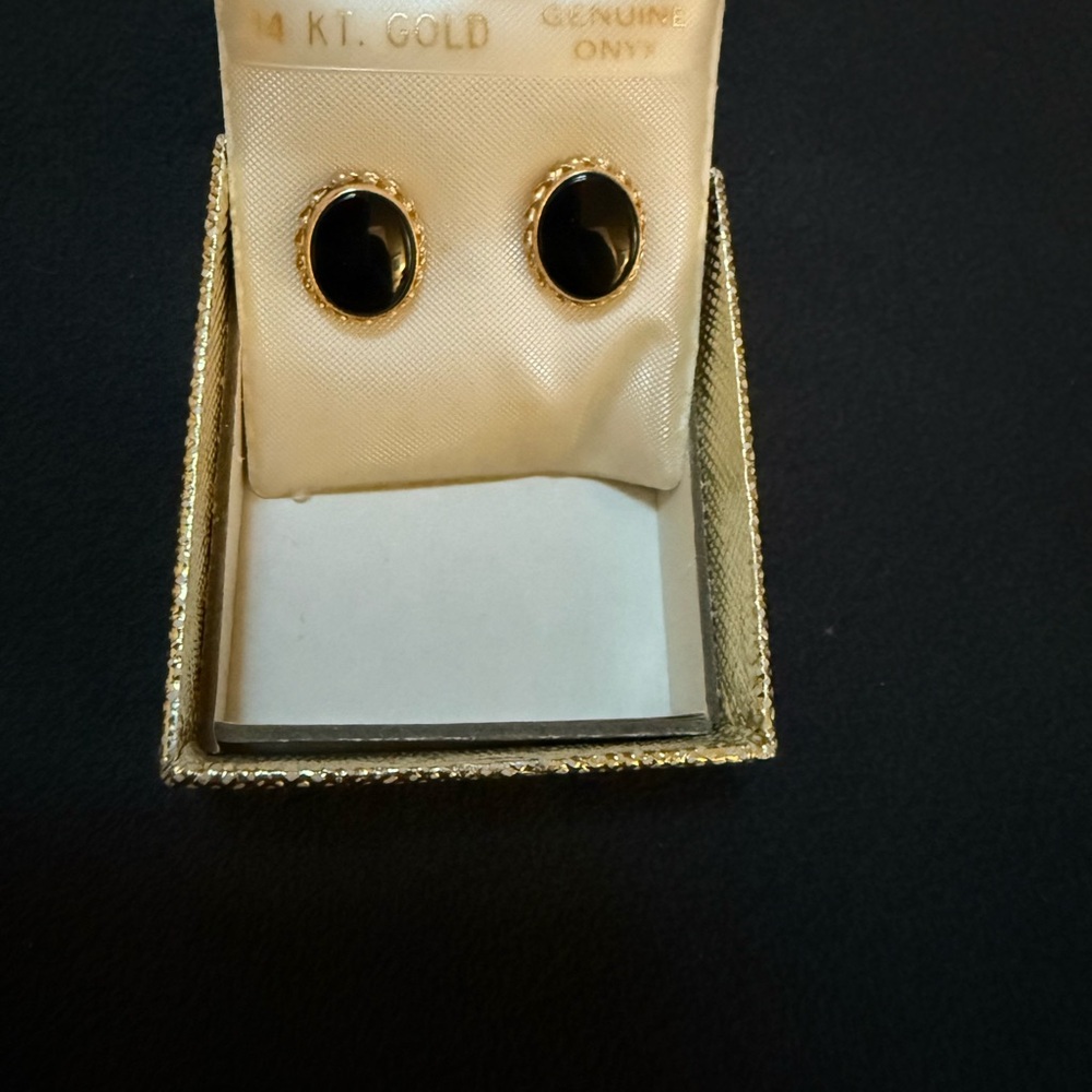 Elegant Gold and Black Onyx Earrings